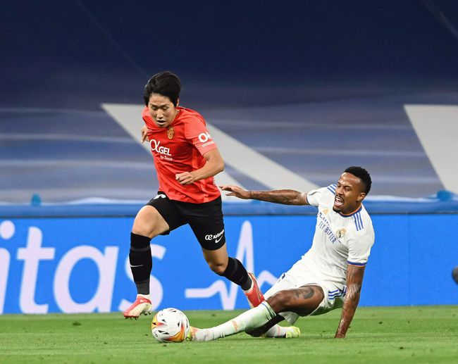 日韩大片一区二区